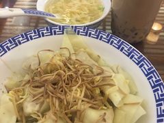 -笑来喜馄饨小笼工坊店(湖滨街店)