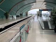 -龙阳路磁悬浮列车总站-停车场