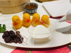 卡通小黄鸭-虾饺妹·酒家(金碧店)