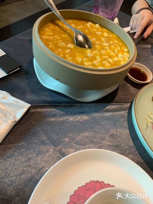 蟹榭·本帮江浙菜·蟹宴(五角场合生汇商场店)蟹粉豆腐图片
