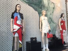 -路易·威登(香榭丽舍大道店)