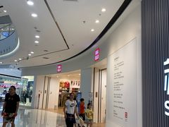 -优衣库(南宁江南万达店)