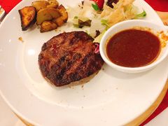 -斗牛士牛排餐厅(嘉里汇店)