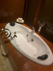 -青岛香格里拉·氣水疗中心