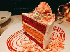 红色绒蛋糕-城市露台景观餐厅(淮海路店)