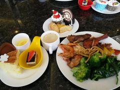 -华凯华美达广场酒店自助餐厅