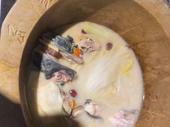 -云荷里·蒸汽石锅鱼·云南菜(中发百旺店)