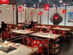 -尚尚仙·酸汤猪手·猪肚鸡火锅(华联万柳购物中心店)