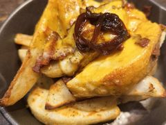 -HIGH FIVE哈福手工汉堡(桂林路店)