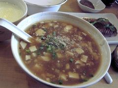 沃豆腐-咬不得高祖生煎·简餐(高银街店)
