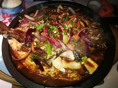 -鸣记脆皮烤鱼·海鲜烤鱼(三八广场店)
