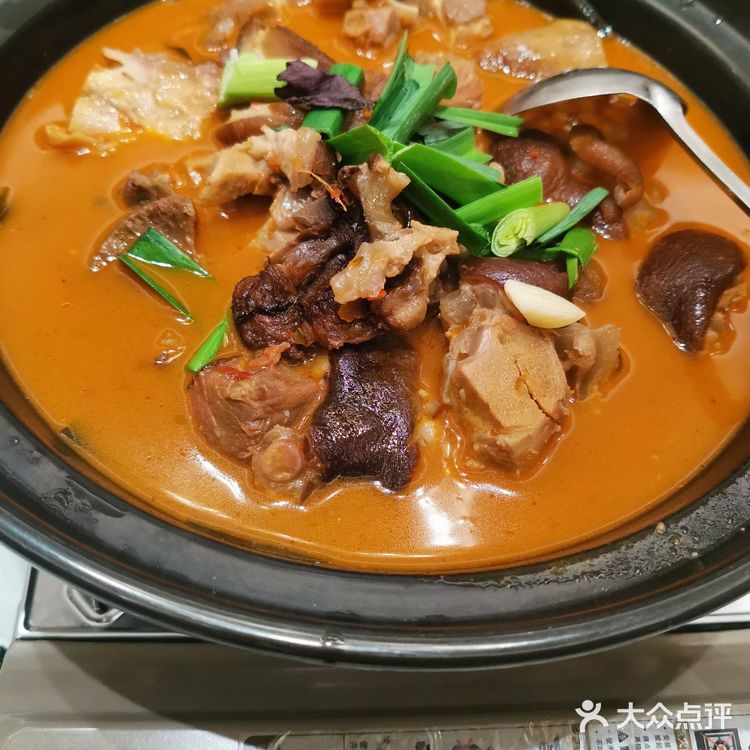 位于翠林苑小区旁的上龙居