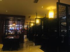 餐厅布置-OPEN開全日自助餐厅·西餐·海鲜(佛山希尔顿酒店)