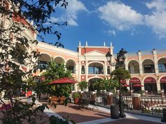 -佛罗伦萨小镇广佛名品奥特莱斯(疏港路店)