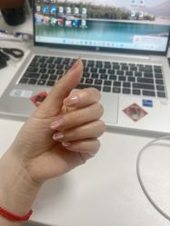 -洛伊科技抗衰护肤中心