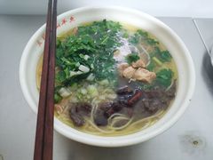 -文山荷鲜居(翠湖店)