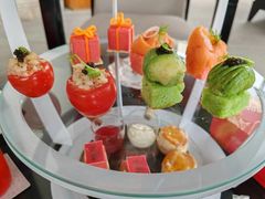 -亚龙湾喜来登·美景台大堂吧