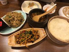 -满园烤鸭·春饼(太原街万达店)
