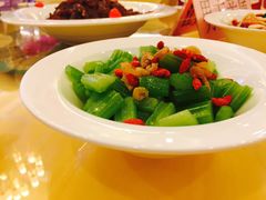 -山明水秀大饭店