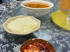 -晏老九豆花饭家常菜(上海城店)