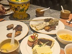 -松咖啡自助餐厅·松北香格里拉