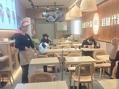 -桂在香知桂林米粉(红博中央公园店)