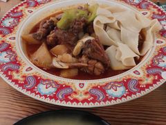 沙湾大盘鸡-塔哈尔·新疆盛宴(城西银泰店)