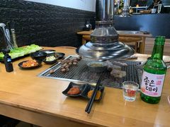 -肉甲韩国木炭烤肉(新壹街1店)