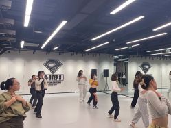 点击看大图 -G-STEPS舞蹈工作室