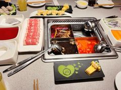 -海底捞火锅(关山保利店)