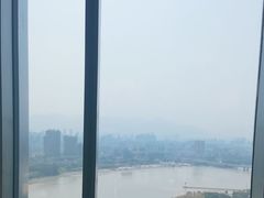 -三迪希尔顿酒店欢厨自助餐厅·高空闽江全景