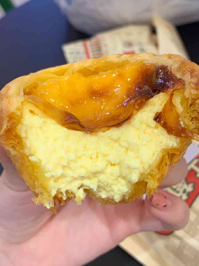 澳门玛嘉莲瓦煲奶茶-"位置在老百盛的负一楼点了招牌的瓦煲走茶.