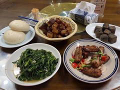 -芦茨金富饭庄·25年老字号·专做稻草鸡