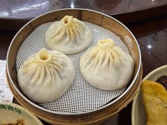 蟹黄牛肉汤包-李记清真馆(打钉巷店)