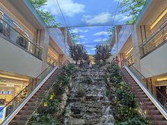 -赛格国际购物中心(小寨店)
