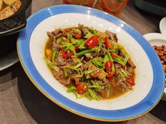 -香山湖家家宴(中山陵店)