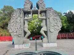 -墨江北回归线标志园