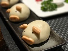 猪包包-梧桐餐厅(泉城路店)