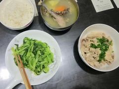 -优护佳医护级月嫂(和睦家浦西店)