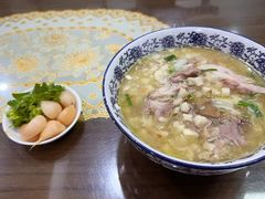 -一间楼牛羊肉泡馍馆(东一路店)