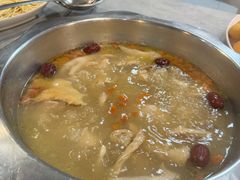 -光头药膳鸡(莱茵小镇店)