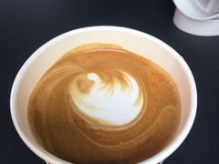 小白／flat&nbsp;white-JPG coffee(广州体育西店)