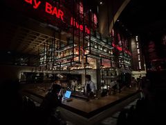 -FOUR PLAY BAR
