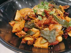 -醉人椒麻辣香锅(王府井喜悦店)