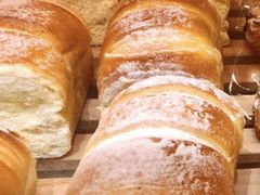 奶露-美俪家族(巴黎都市店)