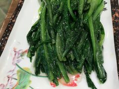油麦菜-清真·玛丽亚新疆菜主题餐厅(浙江中路店)
