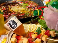 -卤校长重庆火锅(银泰城店)