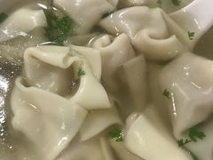 -周震馄饨