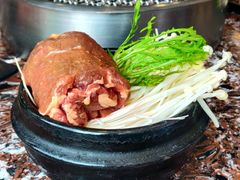 -啊美丽炭火烤肉(滑翔一店)