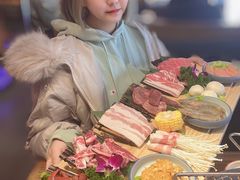 -明洞阿姨·韩式酱蟹烤肉·创意料理(三元桥店)